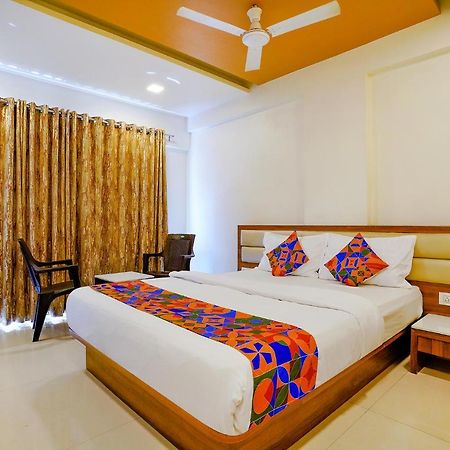 Fabhotel Ramjis Residency Nashik Bagian luar foto