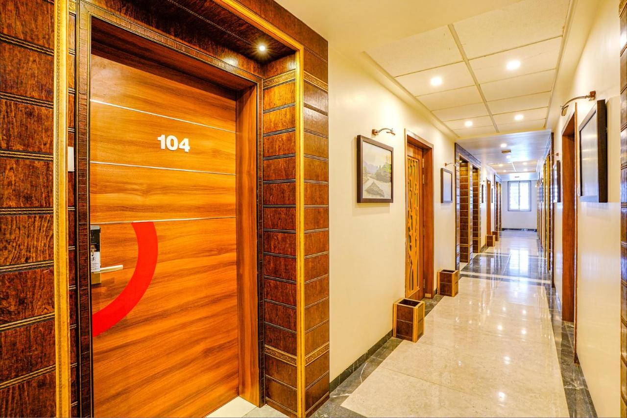 Fabhotel Ramjis Residency Nashik Bagian luar foto
